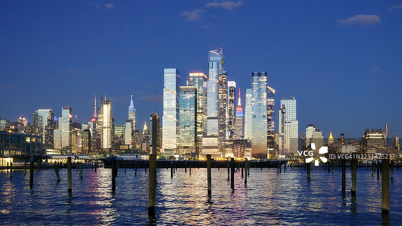 曼哈顿中城。现代金融区哈德逊园。图片素材