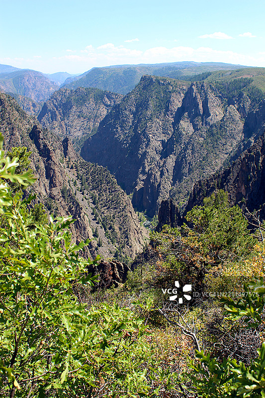 美国科罗拉多州蒙特罗斯的甘尼森黑峡谷风景图片素材