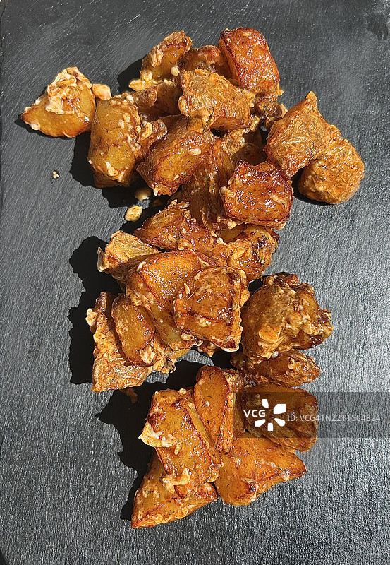 西班牙瓦伦西亚高角度视图的餐桌美食图片素材