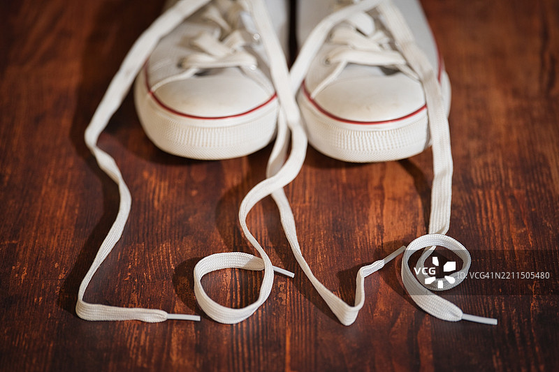 这些靴子是用来走路的图片素材