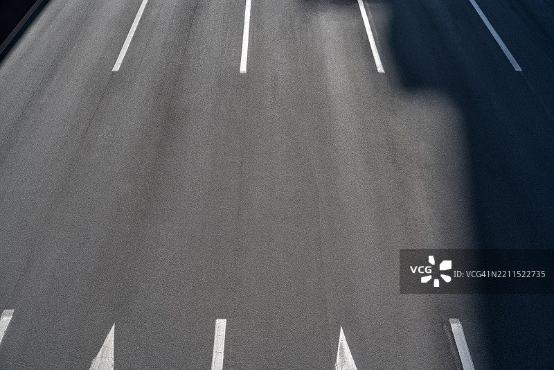 沥青道路的全景拍摄图片素材