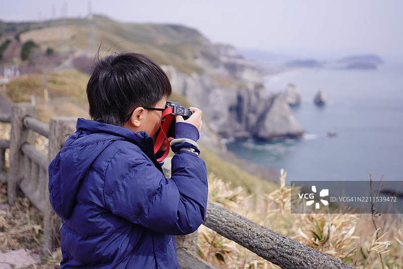 年轻的摄影师图片素材