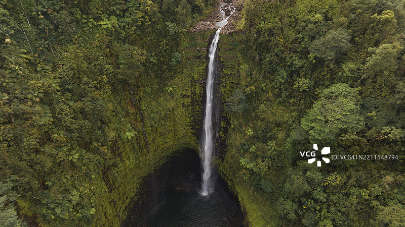 阿卡卡瀑布，希洛，夏威夷州立公园图片素材