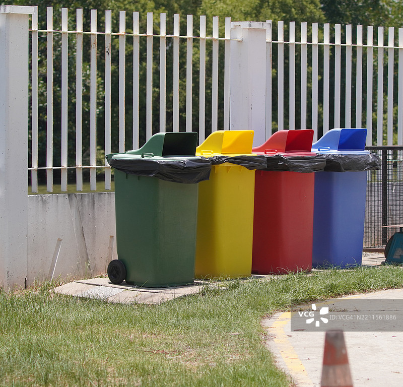 垃圾桶图片素材