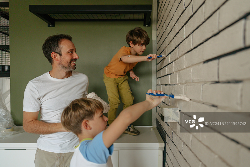 爸爸的小帮手图片素材