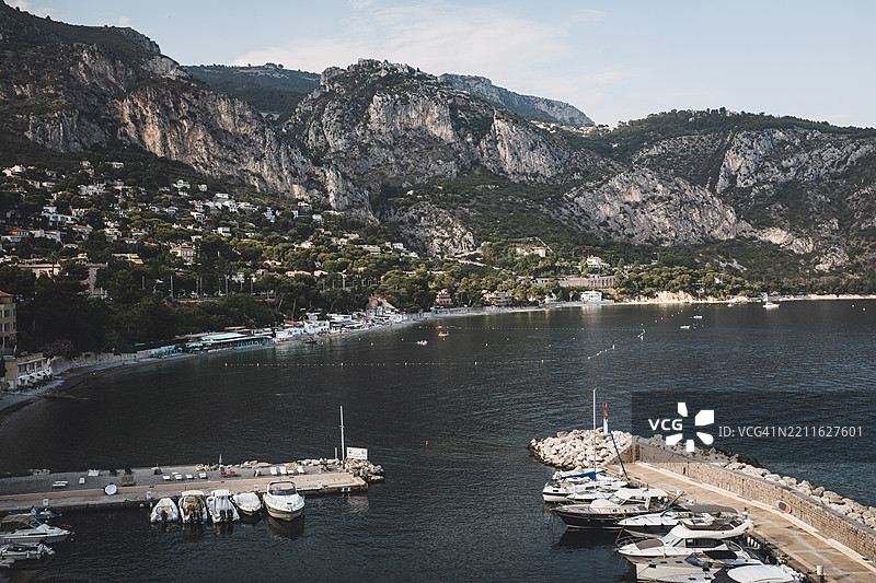 埃兹港口的俯瞰景观图片素材