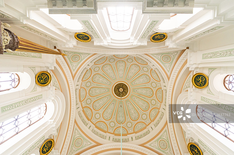 库库梅吉迪耶清真寺内部图片素材