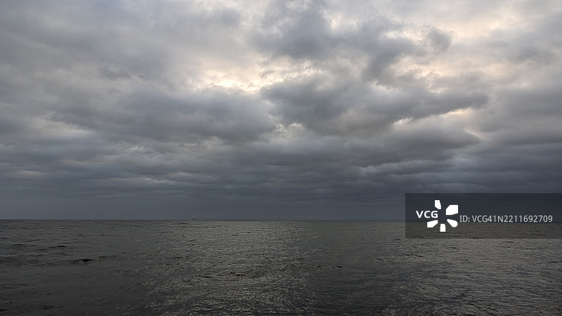 乔治亚州查塔姆县的海洋与天空的美丽景色图片素材