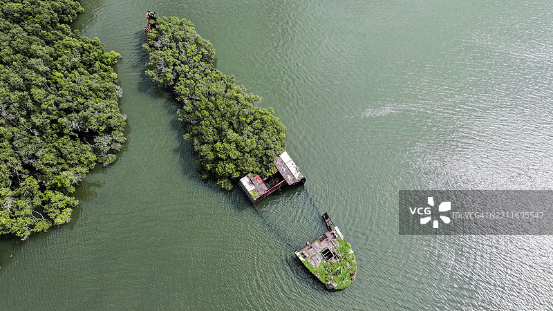 高角度视图的船只在海中，澳大利亚霍姆布什湾图片素材