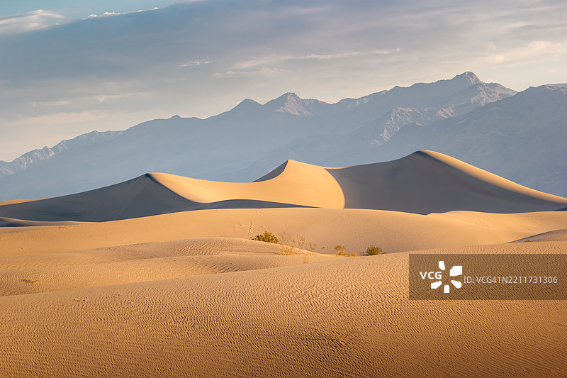 梅斯基特平原沙丘，加州死亡谷国家公园，美国图片素材