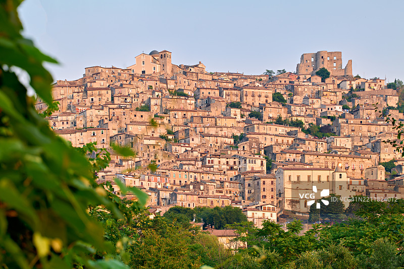意大利卡拉布里亚莫拉诺卡拉布罗镇日出全景图片素材
