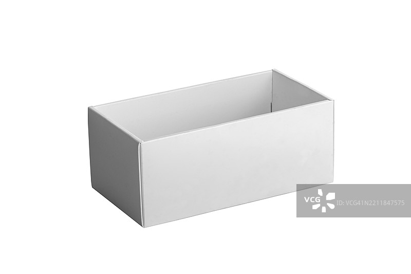 白色背景上孤立的打开白色纸盒。剪切路径。图片素材