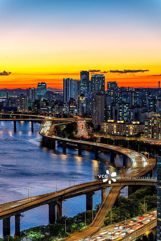 首尔麻浦区的夜景图片素材