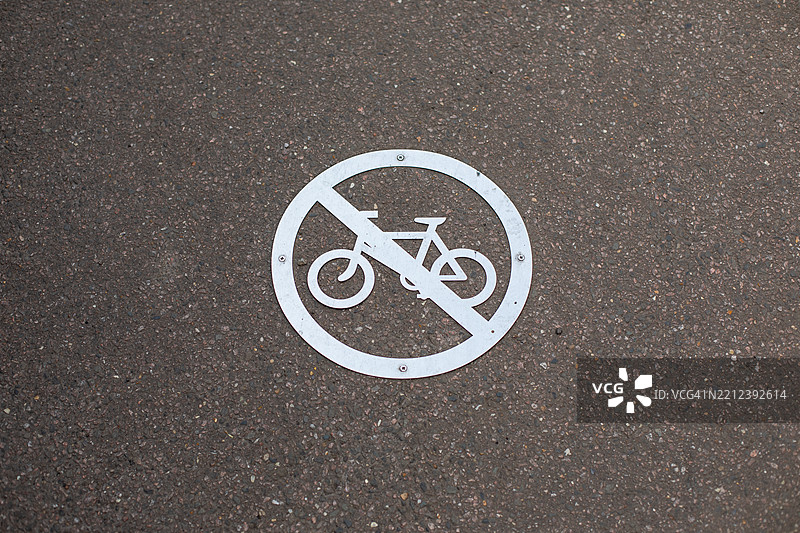 禁止骑自行车 - 英国交通警告标志图片素材