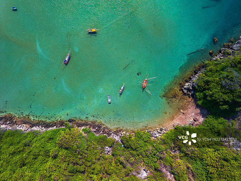 泰国普拉朱阿普基里坎省博通朗海滩的鸟瞰图图片素材