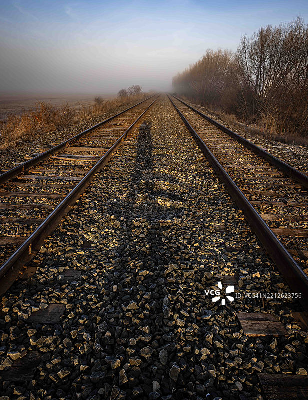 铁路轨道的高角度视图图片素材