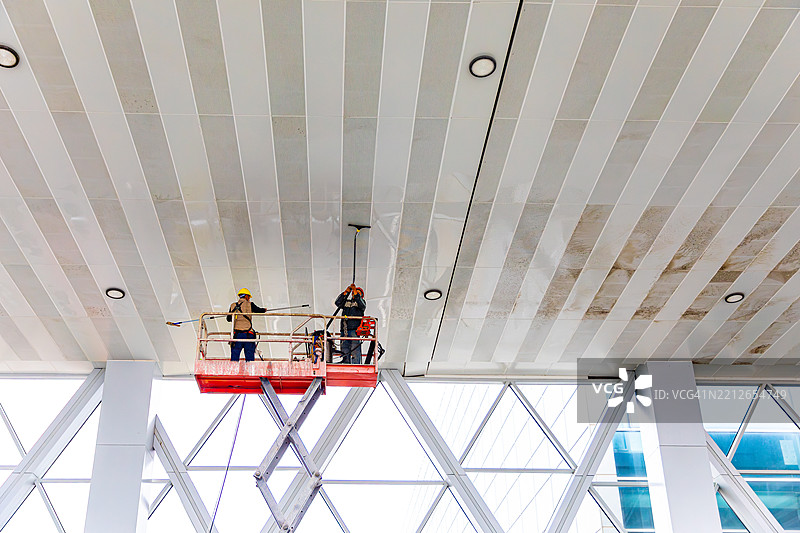 高空作业图片素材