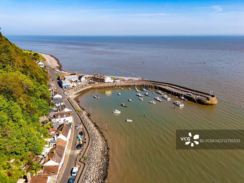 米海德港口和岬角的鸟瞰图图片素材