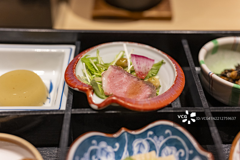怀石料理 - 日本北海道登别的旅馆多道菜晚餐图片素材