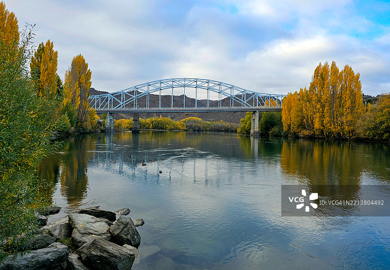 秋天的亚历山德拉图片素材