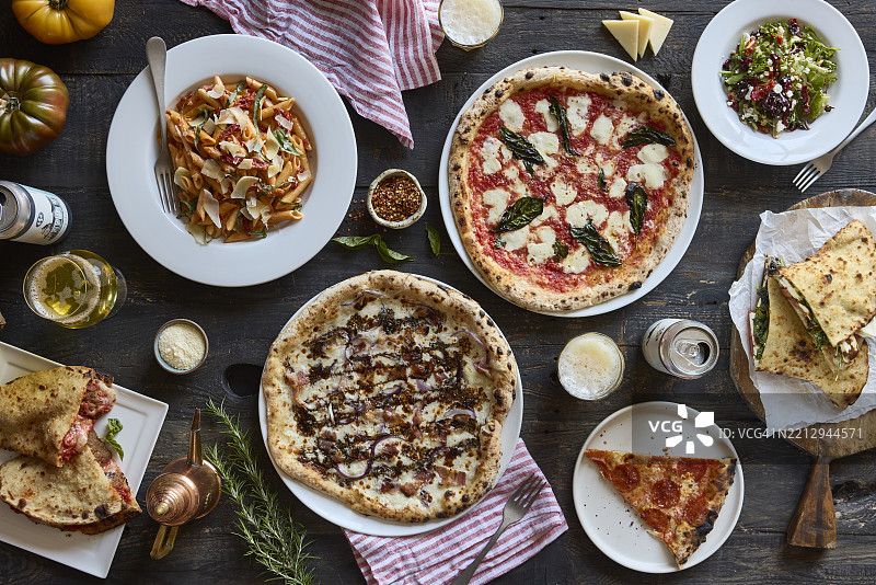 比萨、意大利面和三明治图片素材