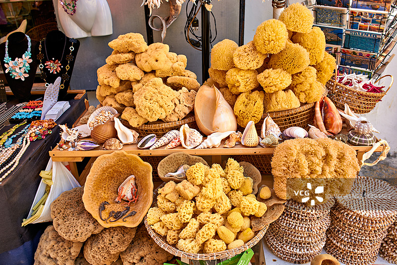 意大利普利亚大区的加利波利自然海绵图片素材