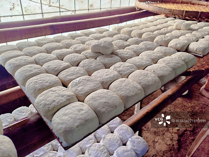 来自古农辛杜尔家庭工业的新鲜豆腐图片素材