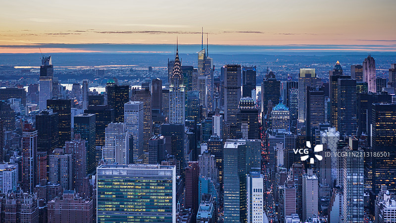 2016年空中俯瞰中城日落天际线图片素材