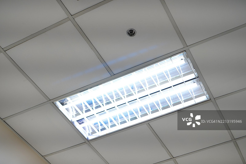 荧光灯图片素材