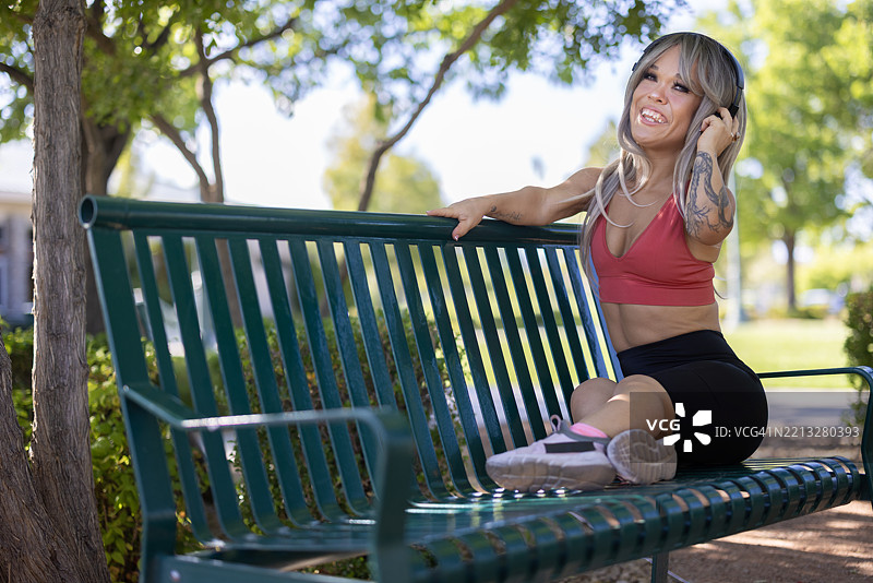 小人锻炼图片素材