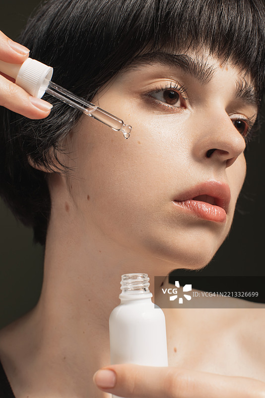 保湿油图片素材