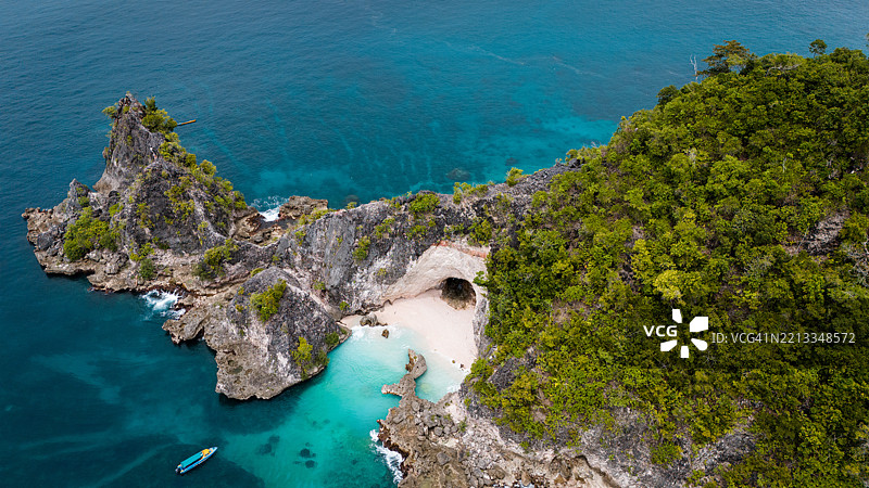 南苏拉威西的甘杜尔海滩鸟瞰图图片素材