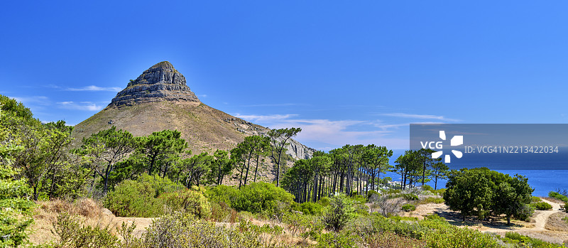 南非狮头山的壮丽景观与海岸风光图片素材