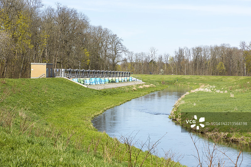 Nahle排水结构用于防洪保护，奥瓦尔德，莱比锡，萨克森，德国，欧洲图片素材