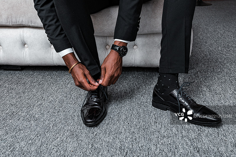 男士鞋子 鞋履 设计师婚礼庆典节日，肯尼亚图片素材