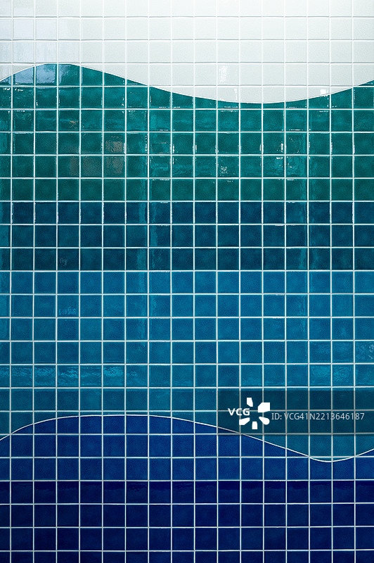 浅蓝绿色马赛克瓷砖纹理背景。图片素材