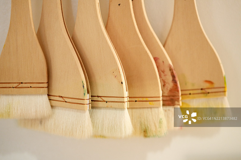 西方绘画用的画笔工具图片素材