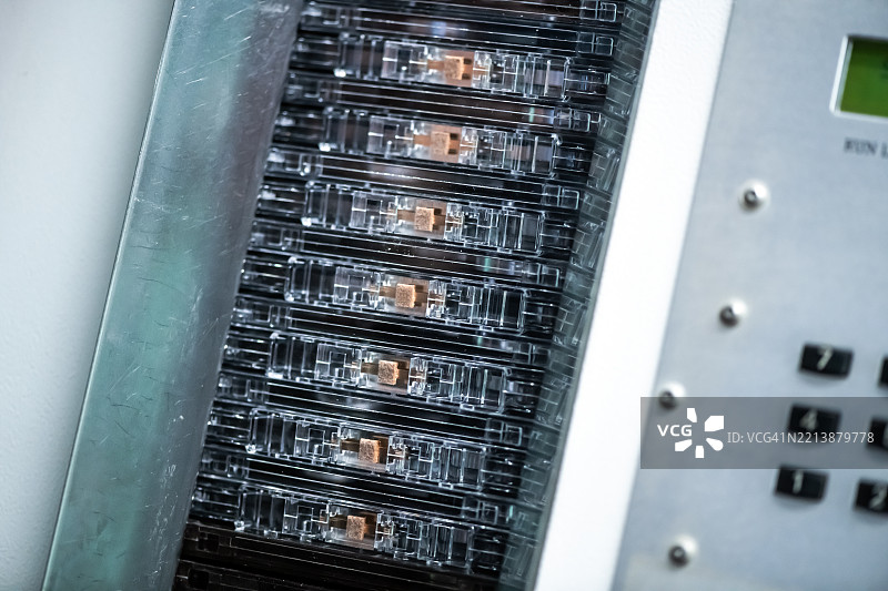 音乐磁带工厂机械设备图片素材