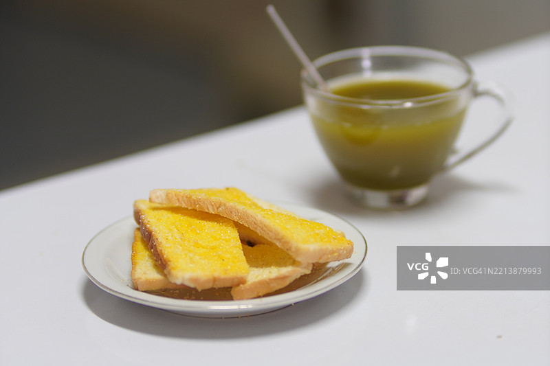 抹茶黄油面包图片素材