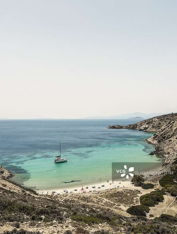 希腊基克拉泽斯群岛多努萨岛的凯德罗斯海滩宁静的一天图片素材