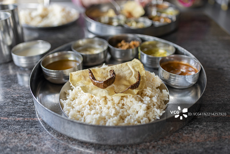 斯里兰卡贾夫纳的塔利、米饭和咖喱餐。图片素材