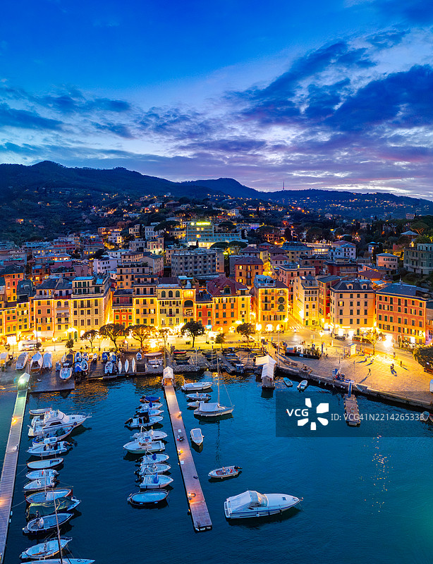 黄昏时分的圣玛格丽塔利古雷航拍图图片素材