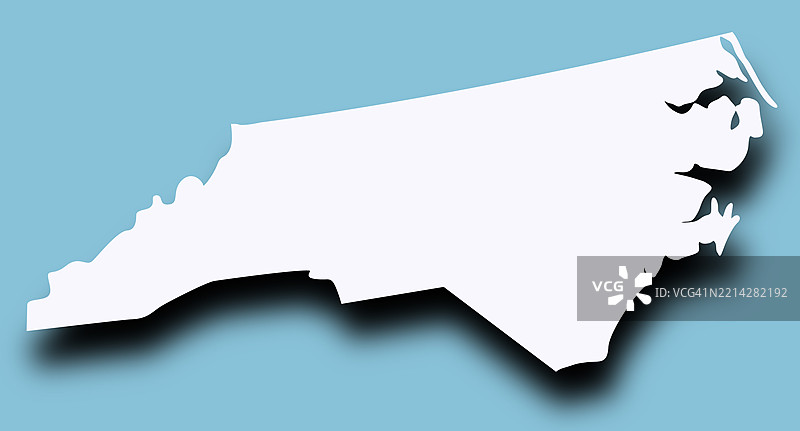 北卡罗来纳州地图的轮廓在浅蓝色背景上图片素材