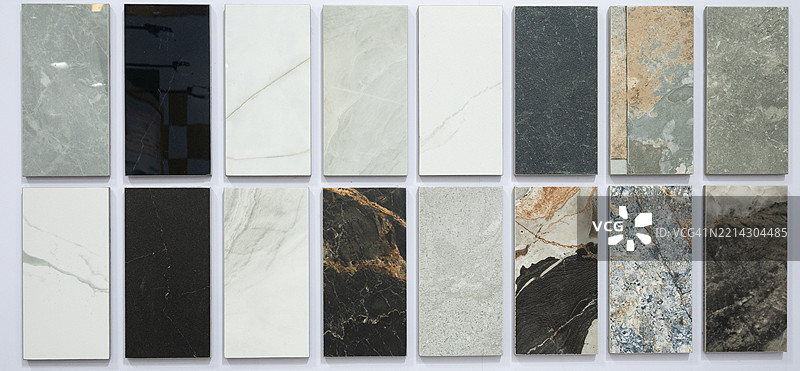 一排不同颜色和图案的大理石瓷砖图片素材