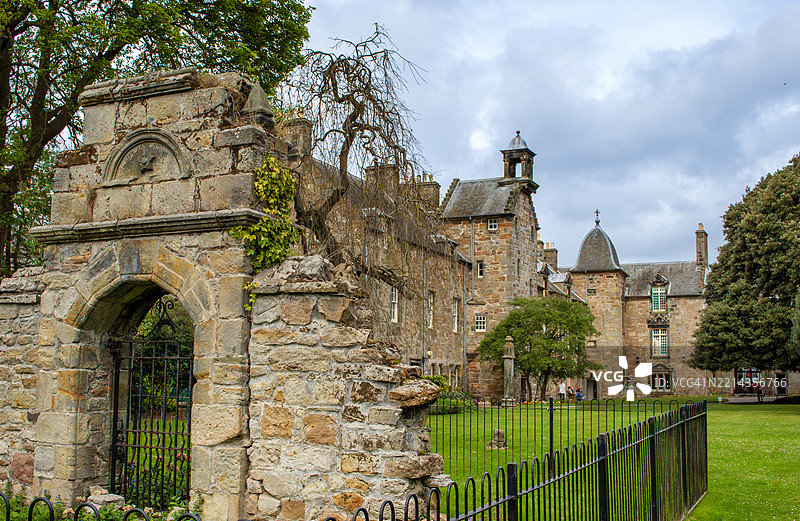 破损的拱门，圣玛丽四合院，圣安德鲁斯，苏格兰图片素材