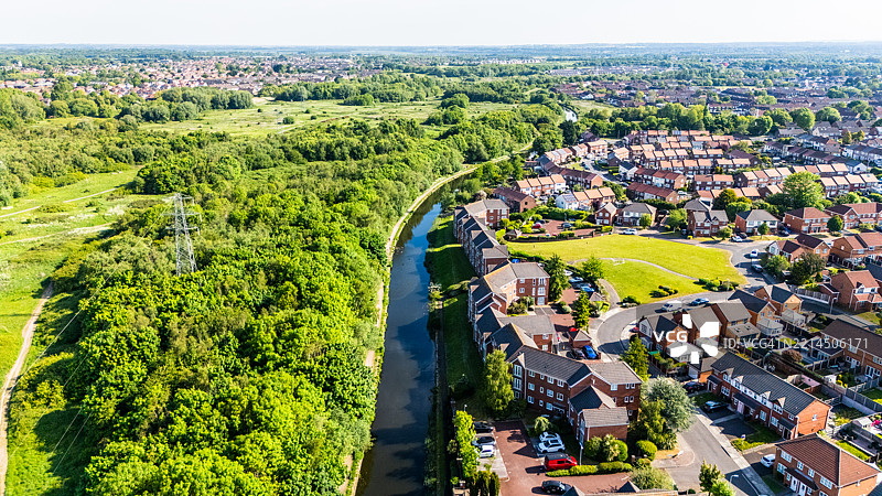 利兹利物浦运河的春天图片素材