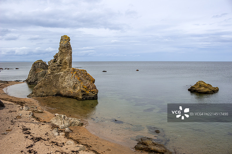 岩石与纺锤，法夫海岸小径，圣安德鲁斯，苏格兰图片素材