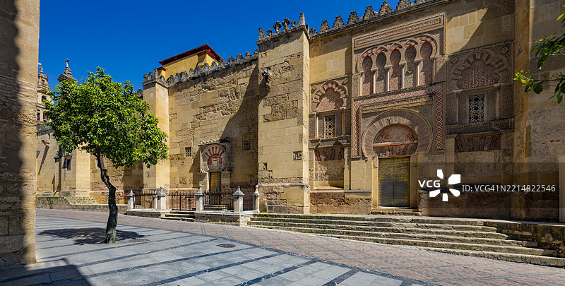 科尔多瓦大清真寺大教堂的外观，安达卢西亚，西班牙图片素材