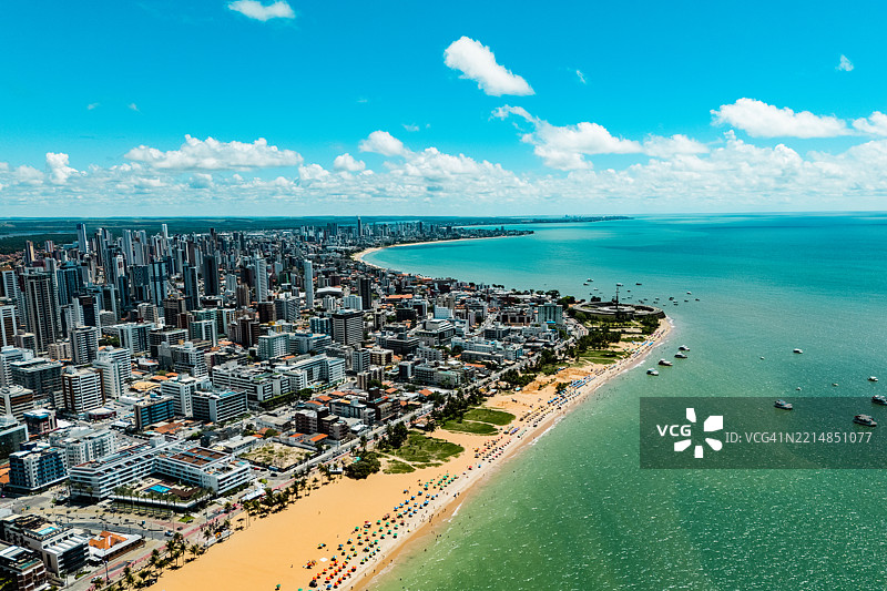 巴西帕拉伊巴州若昂佩索阿的卡博布兰科海滩鸟瞰图图片素材