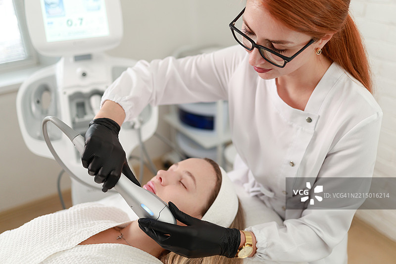 SMAS 无针射频提升程序图片素材